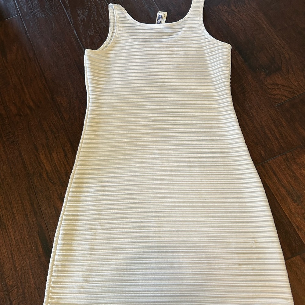 Ladies swimsuit coverup